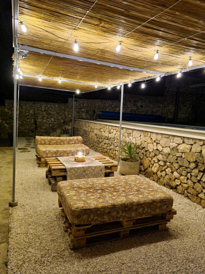 Вилла Olive Tree - House With Pool Винишче Экстерьер фото